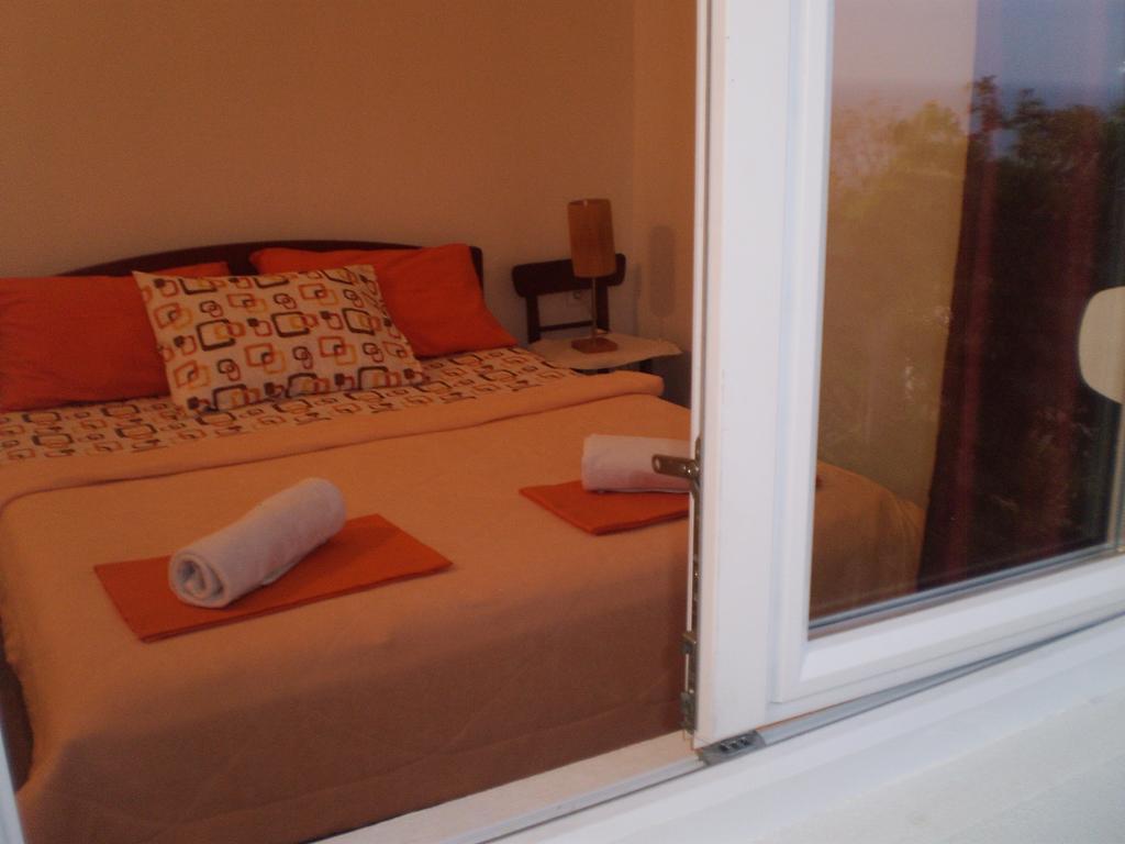 Apartment Vuk I Novak Ulcinj Exterior photo